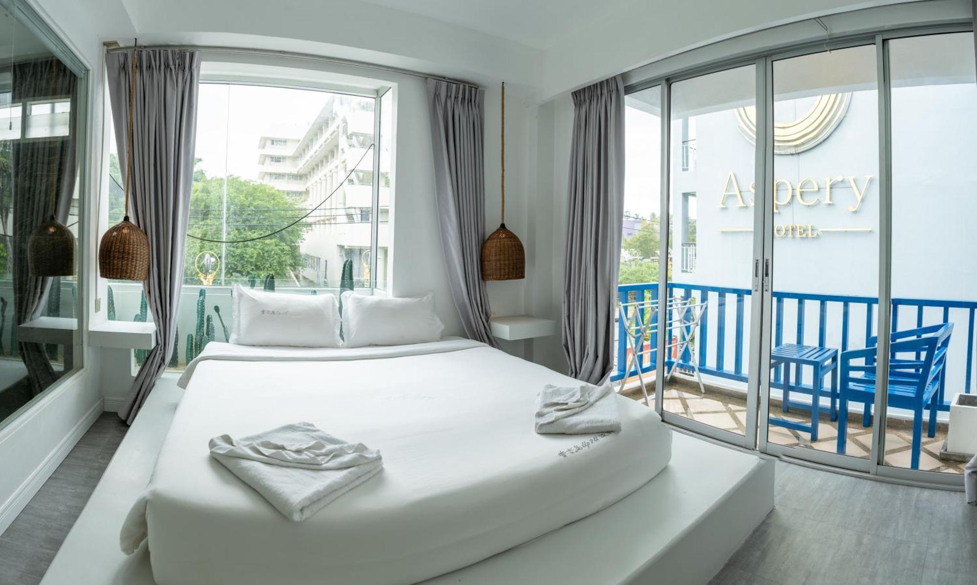 Meow Cafe & Hotel Patong Экстерьер фото